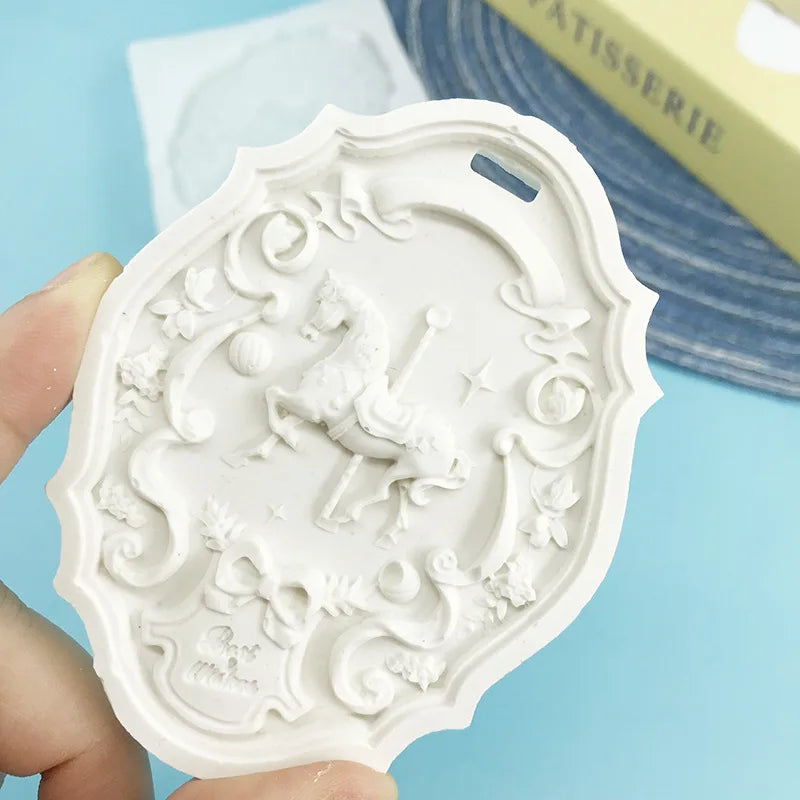 Carousel Pendant Silicone Mold - Gypsum Aroma Ornament Mold for DIY Crafts